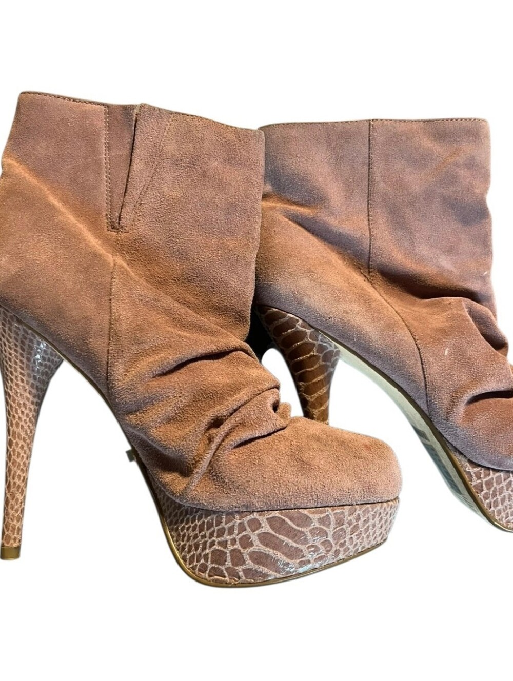 💕Bakers Suede Platform Boots Light Pink - Size 8.5💕